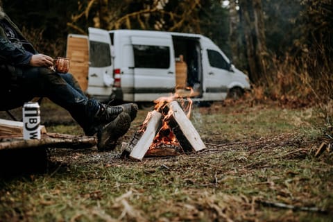 Enjoy the convenience and comfort of your own home whilst relaxing outdoors by your campfire, embracing the serenity of nature on your next adventure!