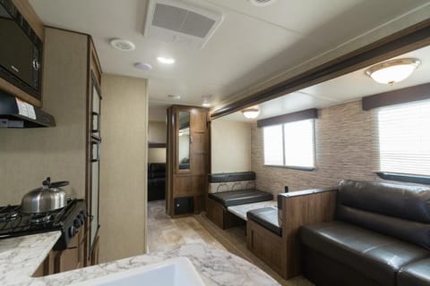 2019 Gulf Stream Kingsport Towable trailer in Albuquerque