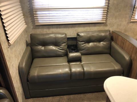 2018 GEO Gulfstream HOME AWAY FROM HOME Rimorchio trainabile in Kent