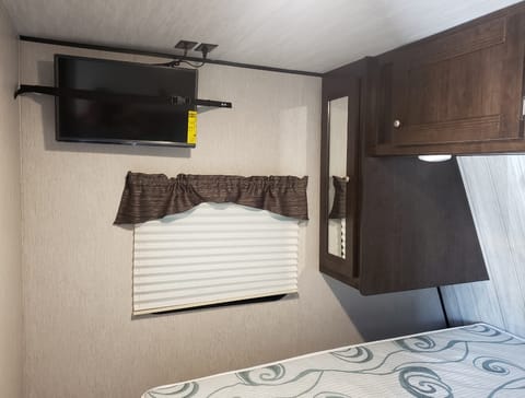 2019 Pioneer Bunkhouse Tráiler remolcable in Lancaster