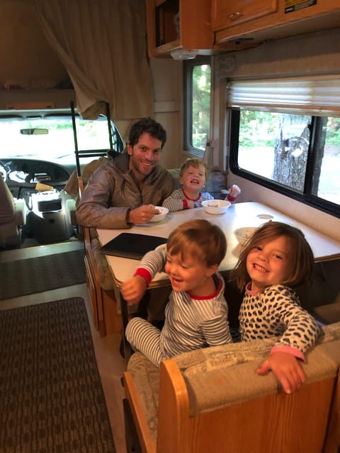 Renter Submitted Photo #2 Kids LOVE LOVE LOVE RVing!!!!!!