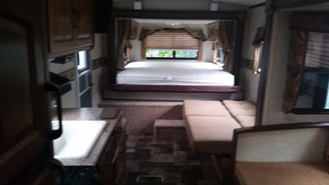2013 Keystone Outback 250rs Towable trailer in Happy Valley