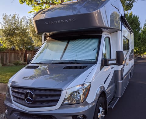 Great fuel mileage for an RV with the performance of a Mercedes engine and chassis. The deisel engine gets 15-17 mpg highway.