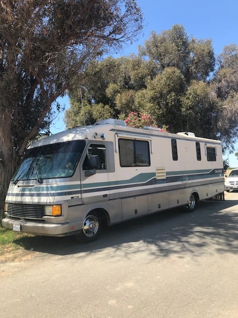 Clean, well maintained, handicap accessible motorhome. It's now time to start traveling and explore what's out there. Enjoy!