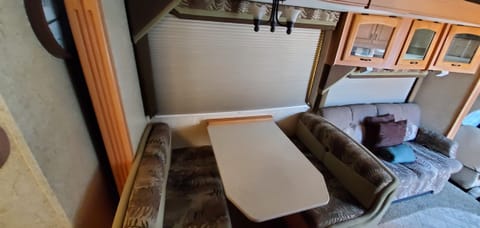 Very Nice 31' Jayco Greyhawk! The Perfect RV for your Great Adventures... Drivable vehicle in Tucson