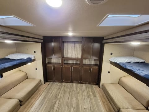 2017 Forest River Cherokee Towable trailer in Kettering