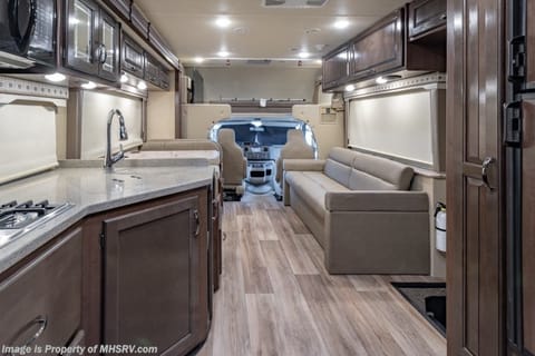 2019 Thor Motor Coach Four Winds Drivable vehicle in Broken Arrow