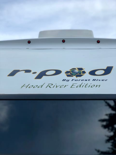 2012 Forest River R-Pod RP-171 Towable trailer in Lynnwood