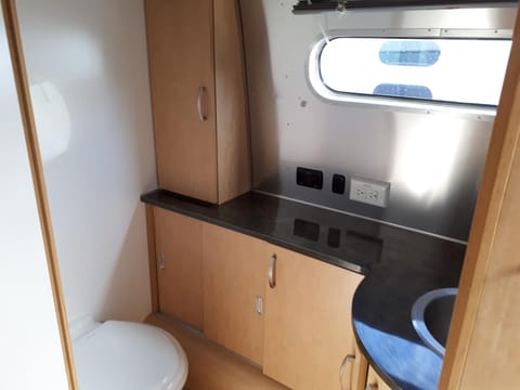2012 Airstream Flying Cloud Rimorchio trainabile in Chatsworth