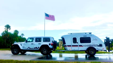 2020 Rover RV - “Look at me! Rent me!”