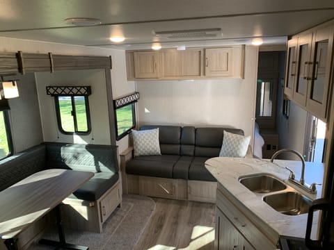2020 Coachmen -Bunkhouse Towable trailer in Sunset Valley