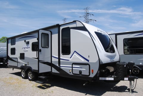 2020 Apex Nano 245 BHS - The DREAM Towable trailer in Burlington
