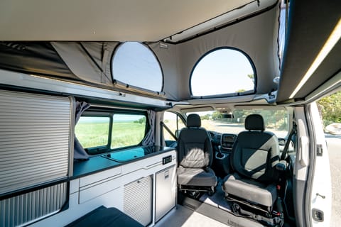 BBA - Combi-Van Aventure Campervan in Cabriès