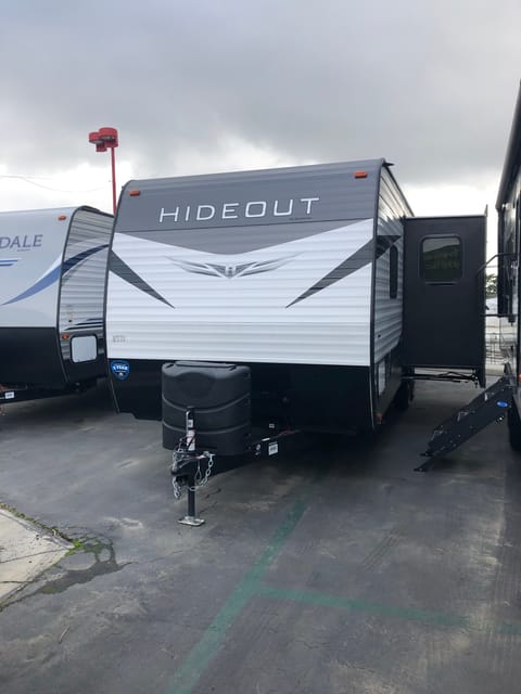 2020 Keystone Hideout Tráiler remolcable in Fountain Valley