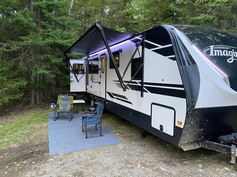 Camping "Off the Grid" in COMFORT