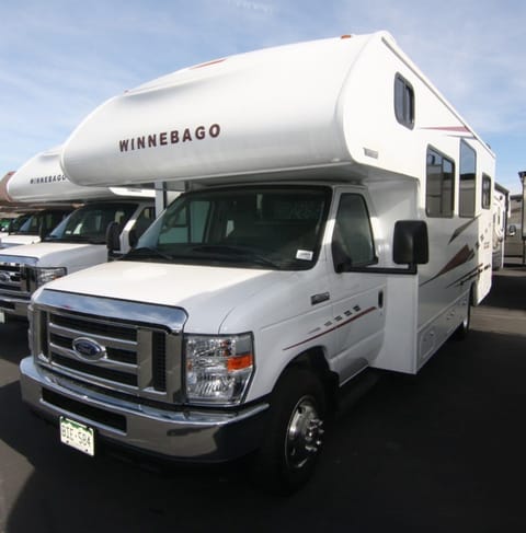 Excellent condition  25' Winnebago Outlook, not even a scratch and drives like a dream, Will take you anywhere you wanna go.