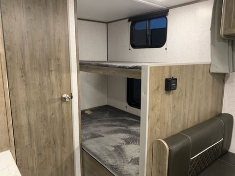 Brand new 2020 Dutchmen Aspen Trail 1760 BH Towable trailer in Lehi