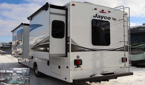 2019 JAYCO Greyhawk Prestige 32' Drivable vehicle in Toronto