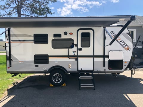 2021 Adventure Camper With Bunks - All Inclusive Towable trailer in La Crosse