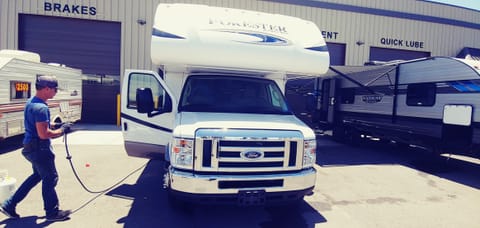 2018 Forest River Forester Grand Touring 2431S Véhicule routier in Sun City
