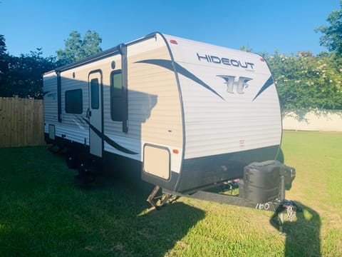 2019 Keystone Hideout Towable trailer in Valdosta