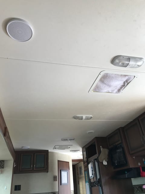 Taller ceiling than most travel trailers. (I am 6’3” and don’t feel cramped! Main reason we bought this model).