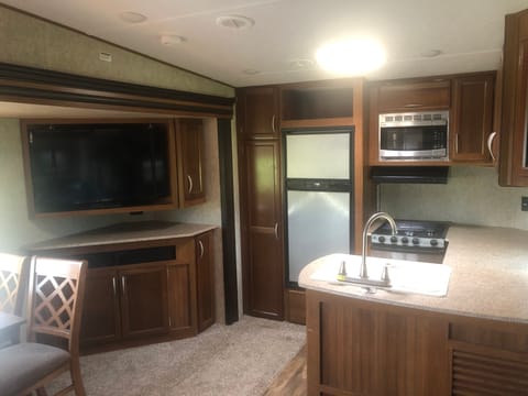 2017 Prime Time Crusader Towable trailer in Shawnee