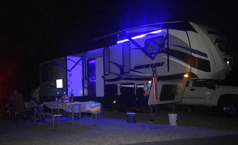 2019 Forest River Cherokee Wolf Pack Towable trailer in San Marcos