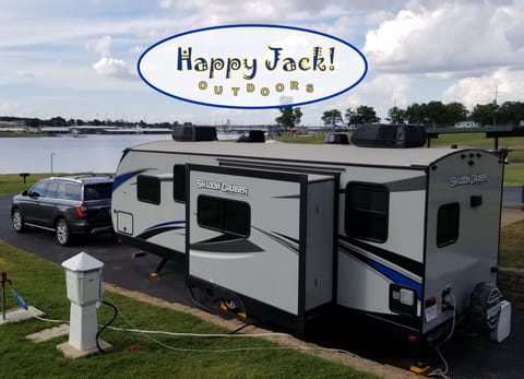 Need some relief from the Summer heat and a nice view of the lake? Happy Jack has TWO Air Conditioners to keep you cool while you kick back.