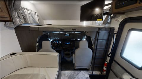 2024 Sunseeker 2350LEF (Daily rate $450) RVR18711 Drivable vehicle in Ottawa