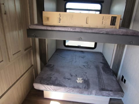 2020 Coachmen Freedom Express Remorque tractable in Bryant