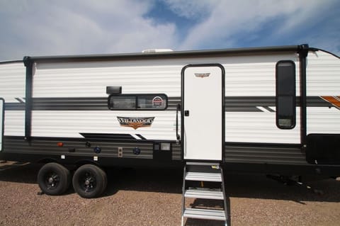 Brand New 2021 Forest River Wildwood - Everything You Need To Make Memories Towable trailer in Shoreview