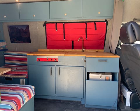 Adventure Mobile! 2008 Sprinter Long Wheelbase Drivable vehicle in Grand Junction