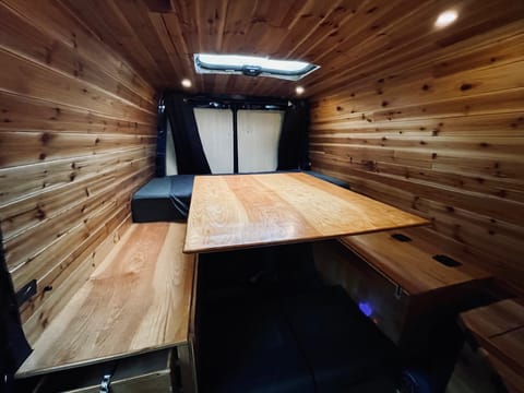 2019 Mercedes-Benz 4x4 Sprinter Cedar Cab Drivable vehicle in Lakewood