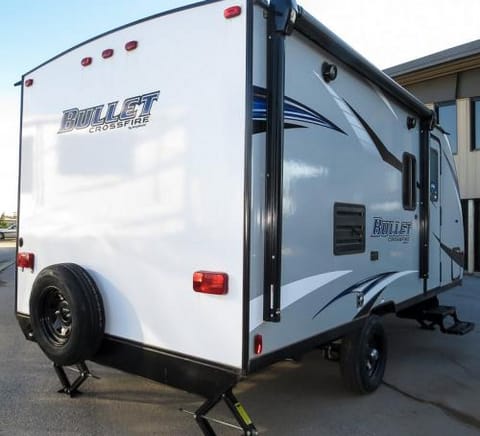 2019 Keystone Bullet Crossfire Towable trailer in St Joseph