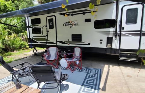 "The Happy Glamper" - Family Approved Camper Towable trailer in Suwanee