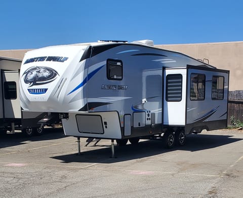 2020 Forest River Cherokee Artic Wolf Towable trailer in Lancaster
