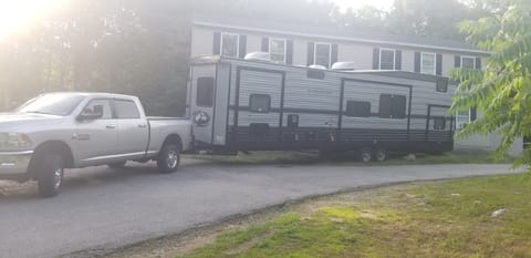 2019  Cherokee Ziehbarer Anhänger in Northwood