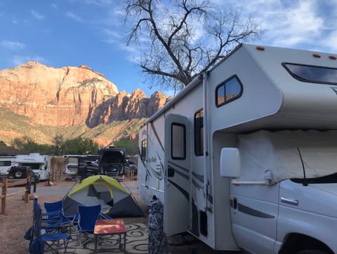 Surrounded with the beauty of mountains and nature in your backyard, our RV gives your family an Xtraordinary home away from home For your adventure. 