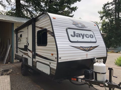 2019 21ft Jayco flight SLX 174BH baja edition Easy Tow!!! (Sleeps 5) Towable trailer in Happy Valley