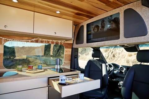@trips_nn Amazing 2020 Brand New Mercedes-Benz Sprinter Van! Drivable vehicle in Chatsworth