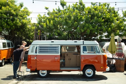 "MALIBU" Volkswagen Campervan in Costa Mesa