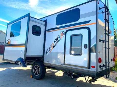 2021 Forest River Rockwood GEO 20BHS Towable trailer in Vallejo