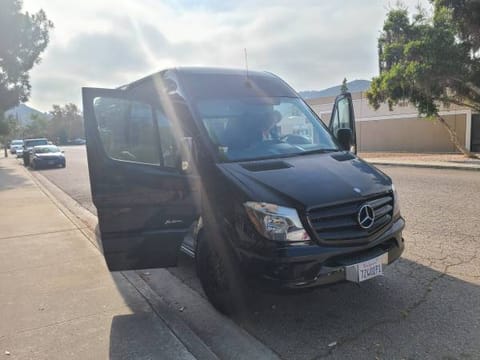 Mercedes Sprinter Limo Conversion w/ Captains Chairs Drivable vehicle in Hollywood