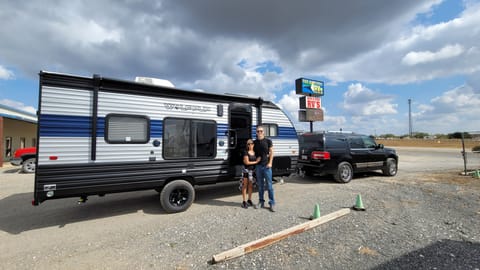 2021 Tow Hauler Wolf Pup ! Patio Gate, Solar Panel Towable trailer in New Braunfels