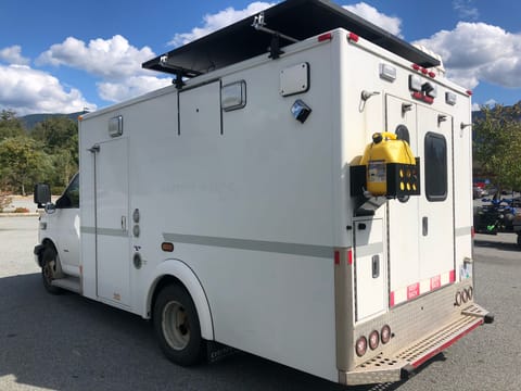 Camper converted ambulance Drivable vehicle in Squamish