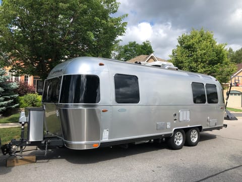 This 2016 Airstream is in mint condition - such a beauty to just look at!