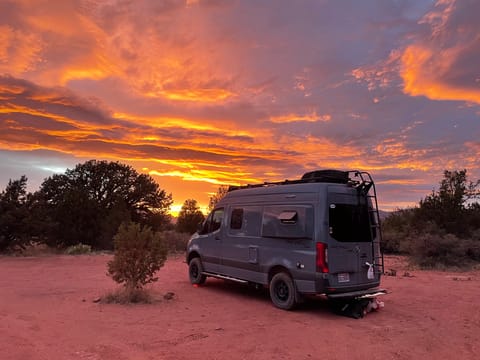 Just a nice little boondocking spot in Grand Staircase Escalante National Monument.