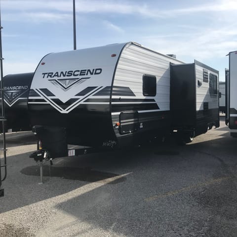 New 2021 Grand Design Transcend 261BH Towable trailer in Burlington