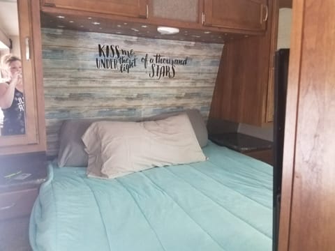 2017 Keystone Springdale Bunkhouse Towable trailer in Citrus Heights
